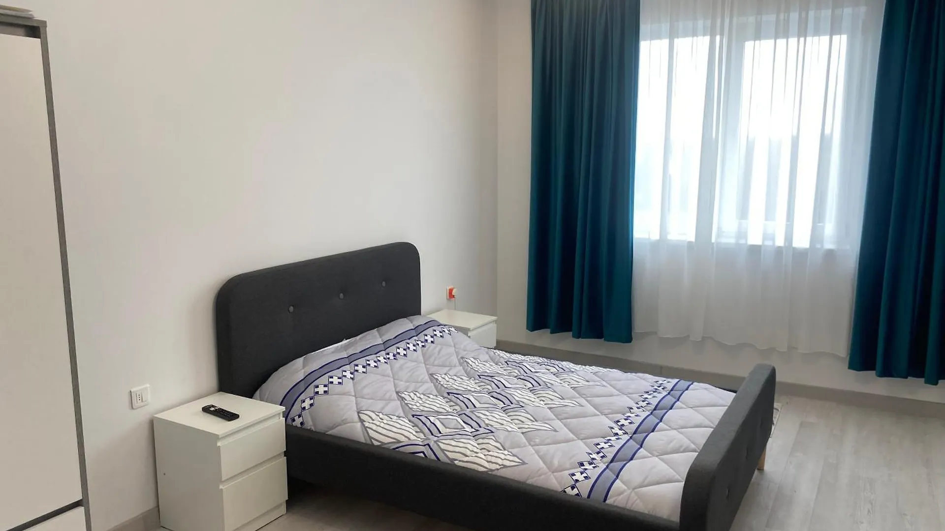 Ali Home Bucharest 0*,  Romania