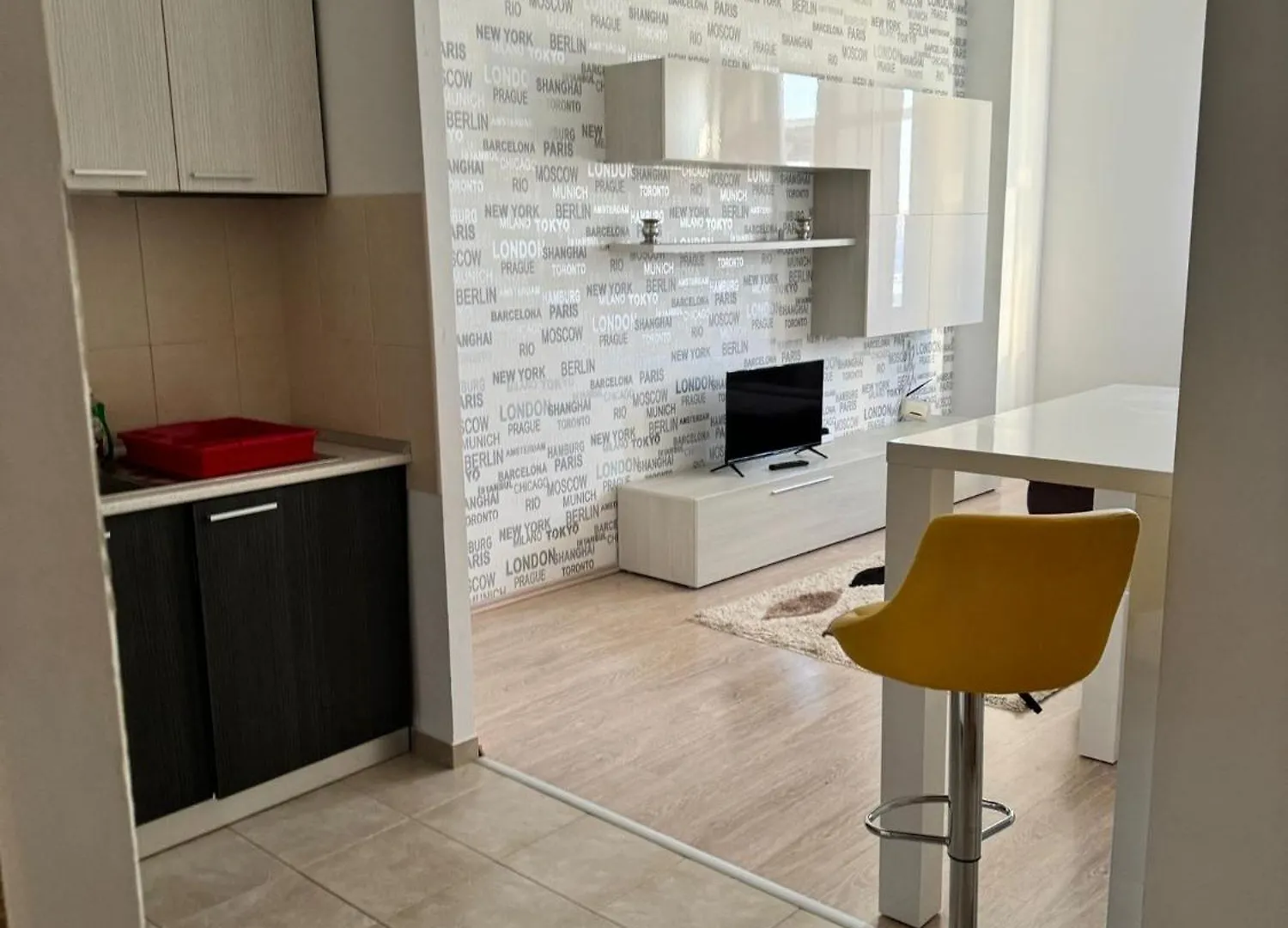 Apartment Ali Home Bucharest